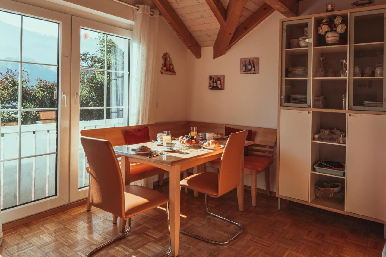 Armonia Altach, 2-6 P, 2 Schlafzimmer, Kueche, Parkplatz, Balkon, Wifi, Garten, Stellplatz Fuer Ski Luaran gambar